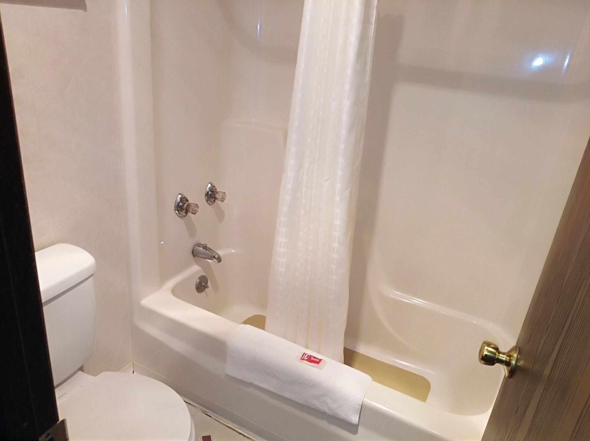 Econo Lodge Hornell Εξωτερικό φωτογραφία