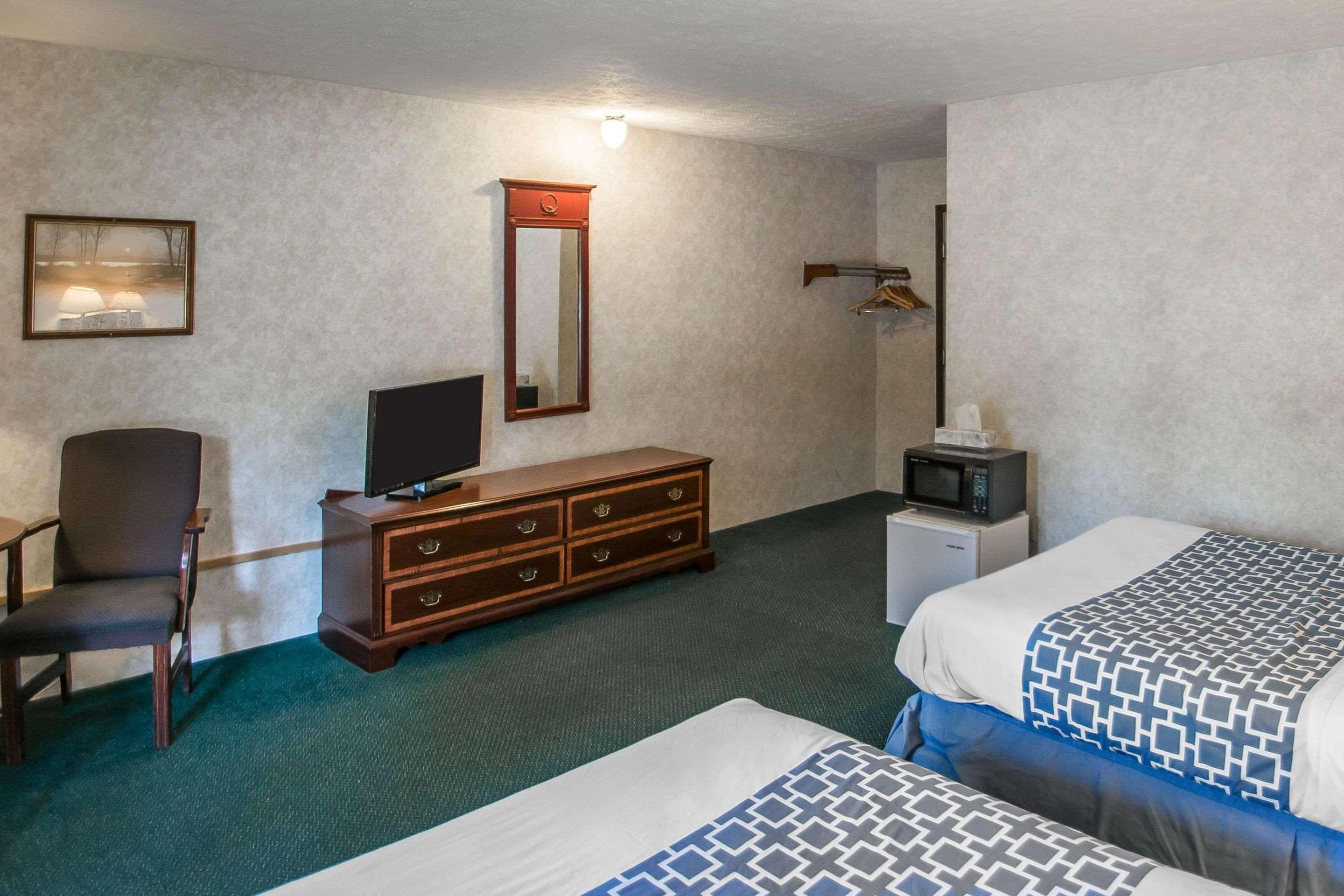 Econo Lodge Hornell Εξωτερικό φωτογραφία