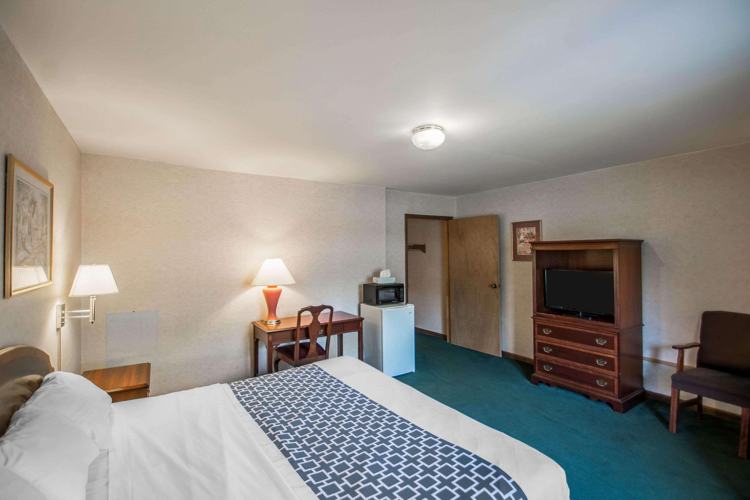 Econo Lodge Hornell Εξωτερικό φωτογραφία