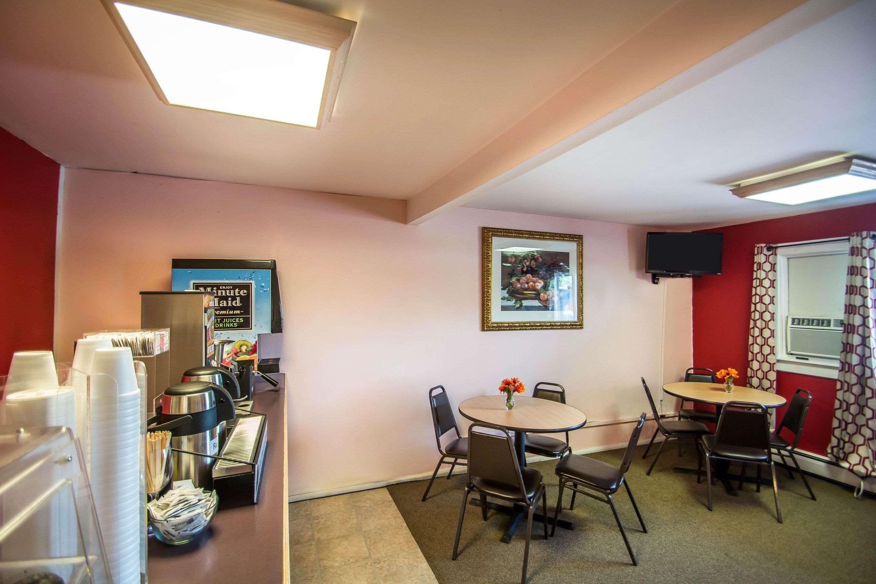 Econo Lodge Hornell Εξωτερικό φωτογραφία